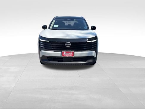 New 2026 Nissan Kicks SV w/ SV Premium Package FWD image 8