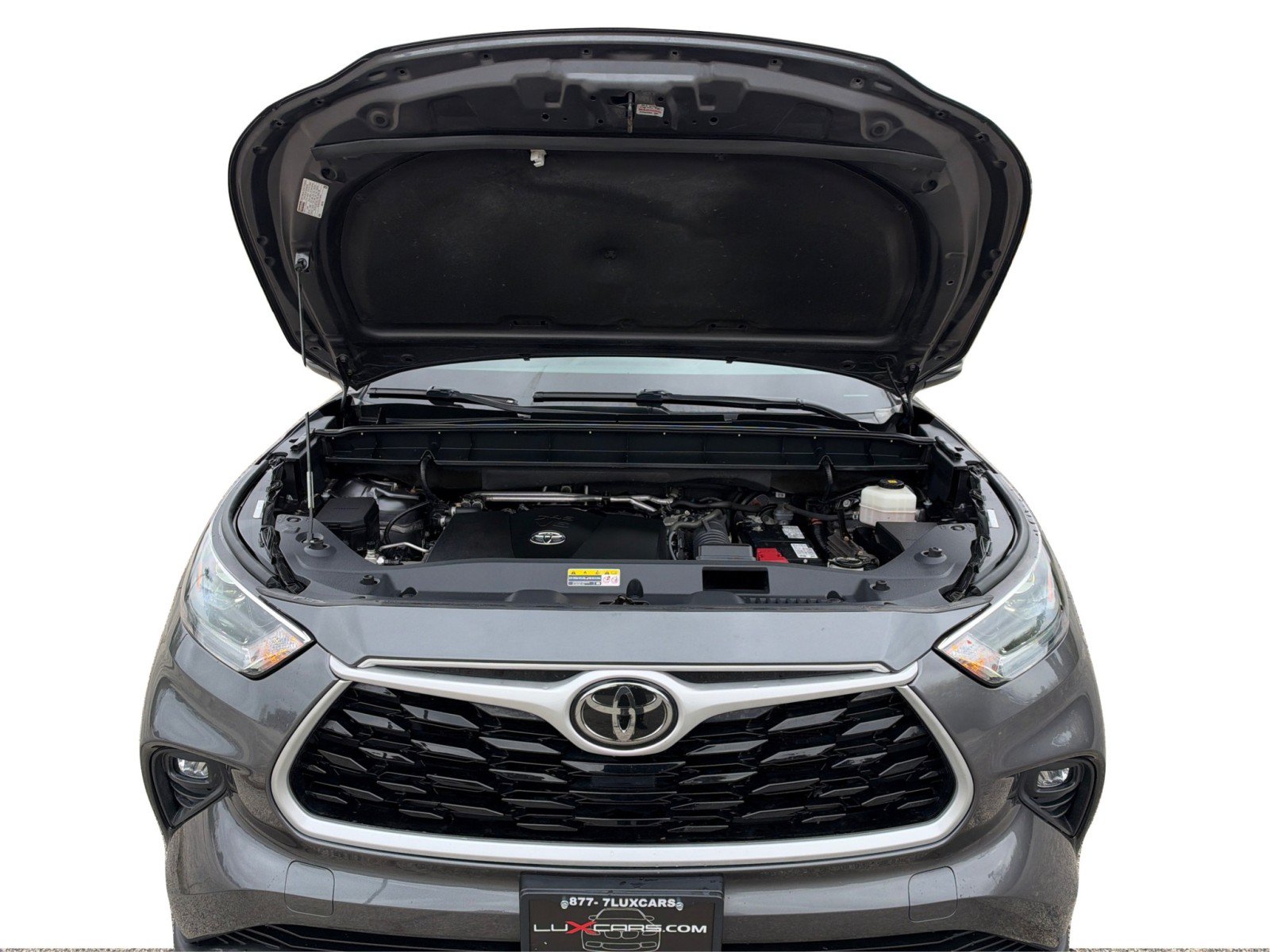 Used 2021 Toyota Highlander XLE AWD/4WD image 11
