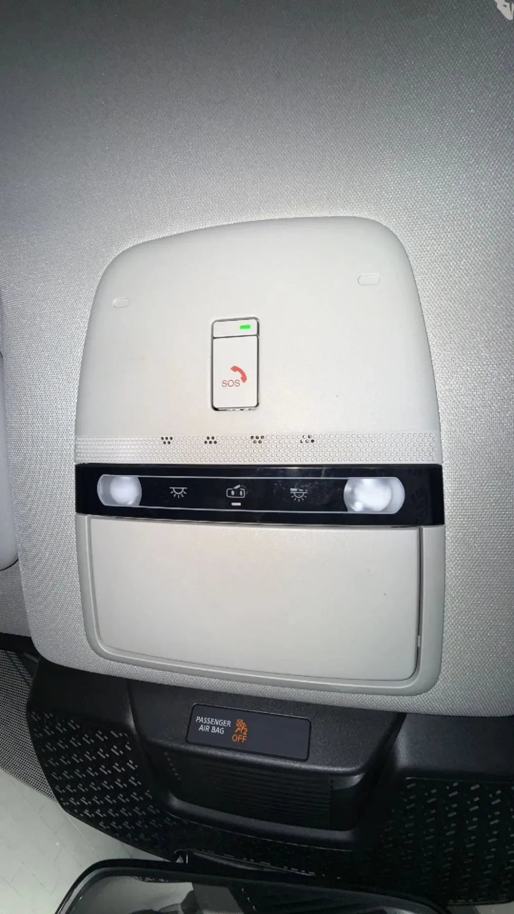 Used 2024 Nissan Ariya FWD image 30