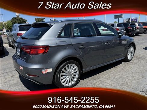Used 2017 Audi A3 e-tron Premium Plus w/ Technology Package FWD image 4