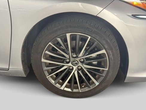Certified 2023 Lexus ES 350 w/ Premium Package FWD image 7