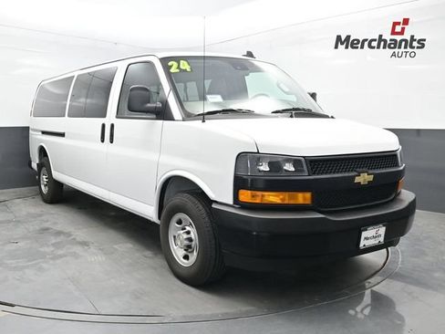 Used 2024 Chevrolet Express 3500 LS RWD image 1