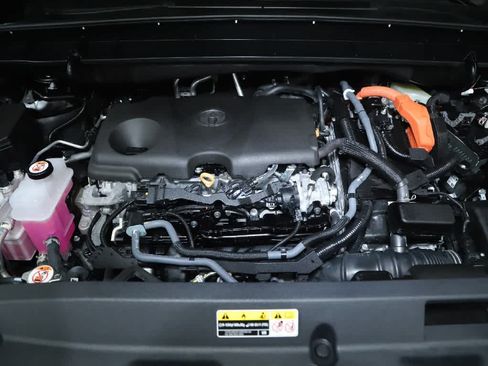 Used 2026 Toyota Highlander XLE AWD/4WD image 42