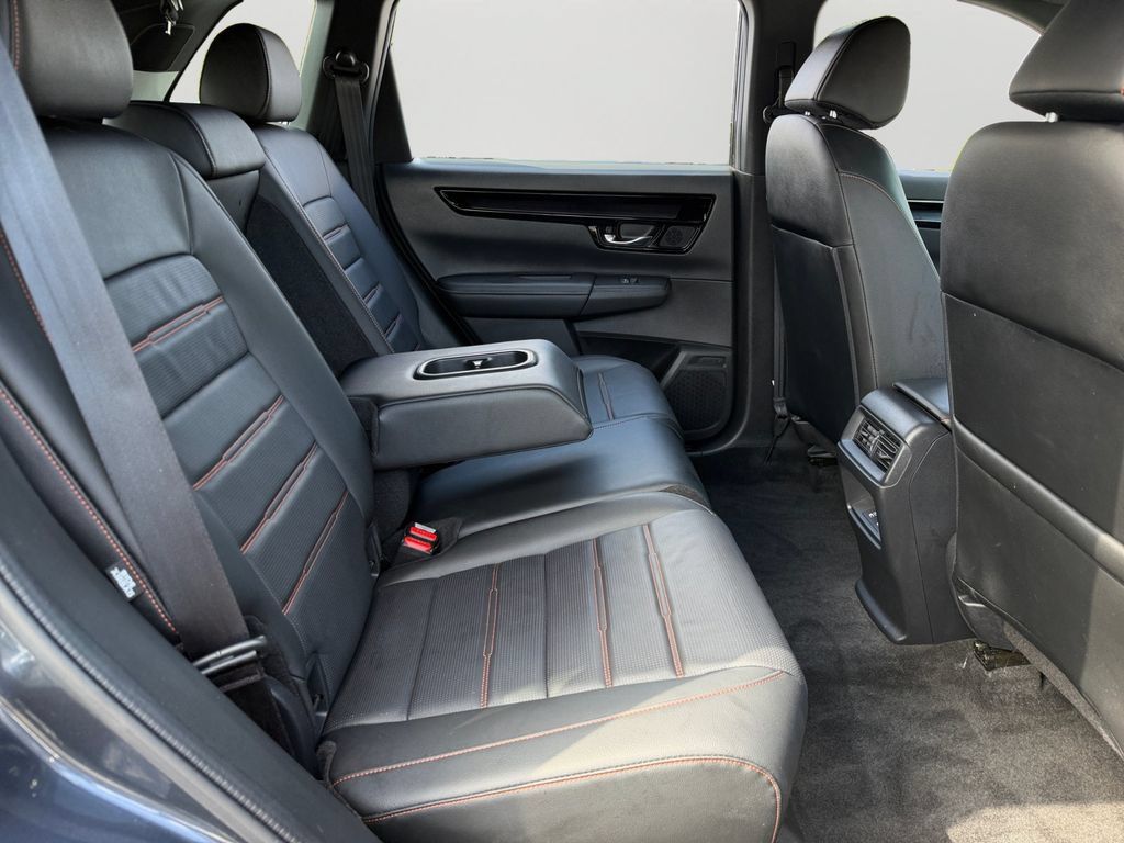 Used 2026 Honda CR-V Sport Touring image 9