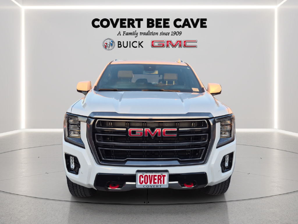 Used 2024 GMC Yukon XL AT4 w/ Technology Package AWD/4WD image 2