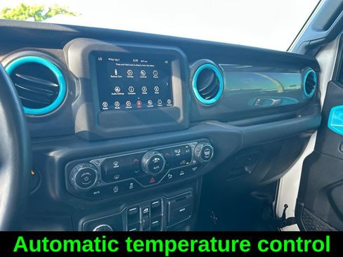 Used 2021 Jeep Wrangler Unlimited Sahara w/ Safety Group AWD/4WD image 13