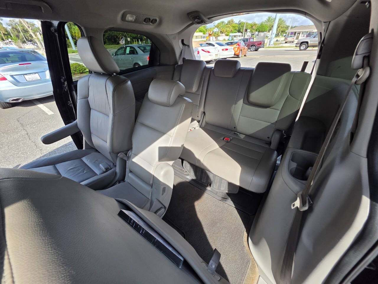 Used 2011 Honda Odyssey EX-L image 12