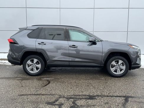 Certified 2022 Toyota RAV4 XLE image 34