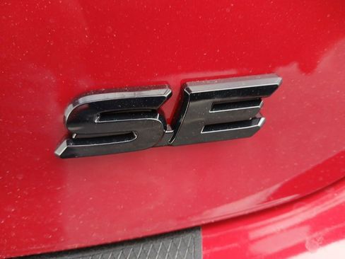 New 2026 Toyota Camry SE image 12