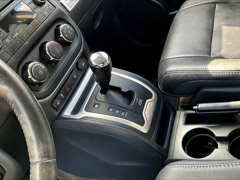 Used 2016 Jeep Compass High Altitude image 18