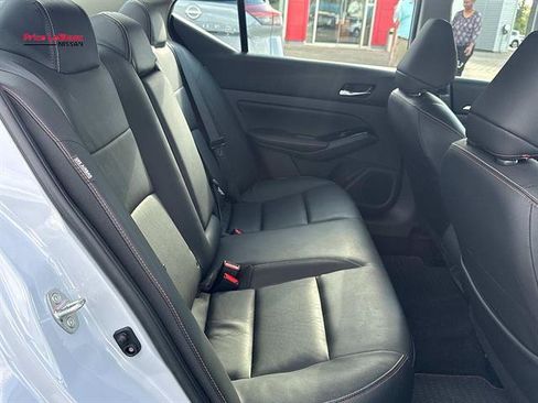 Certified 2025 Nissan Altima 2.5 SR w/ SR Premium Package FWD image 8