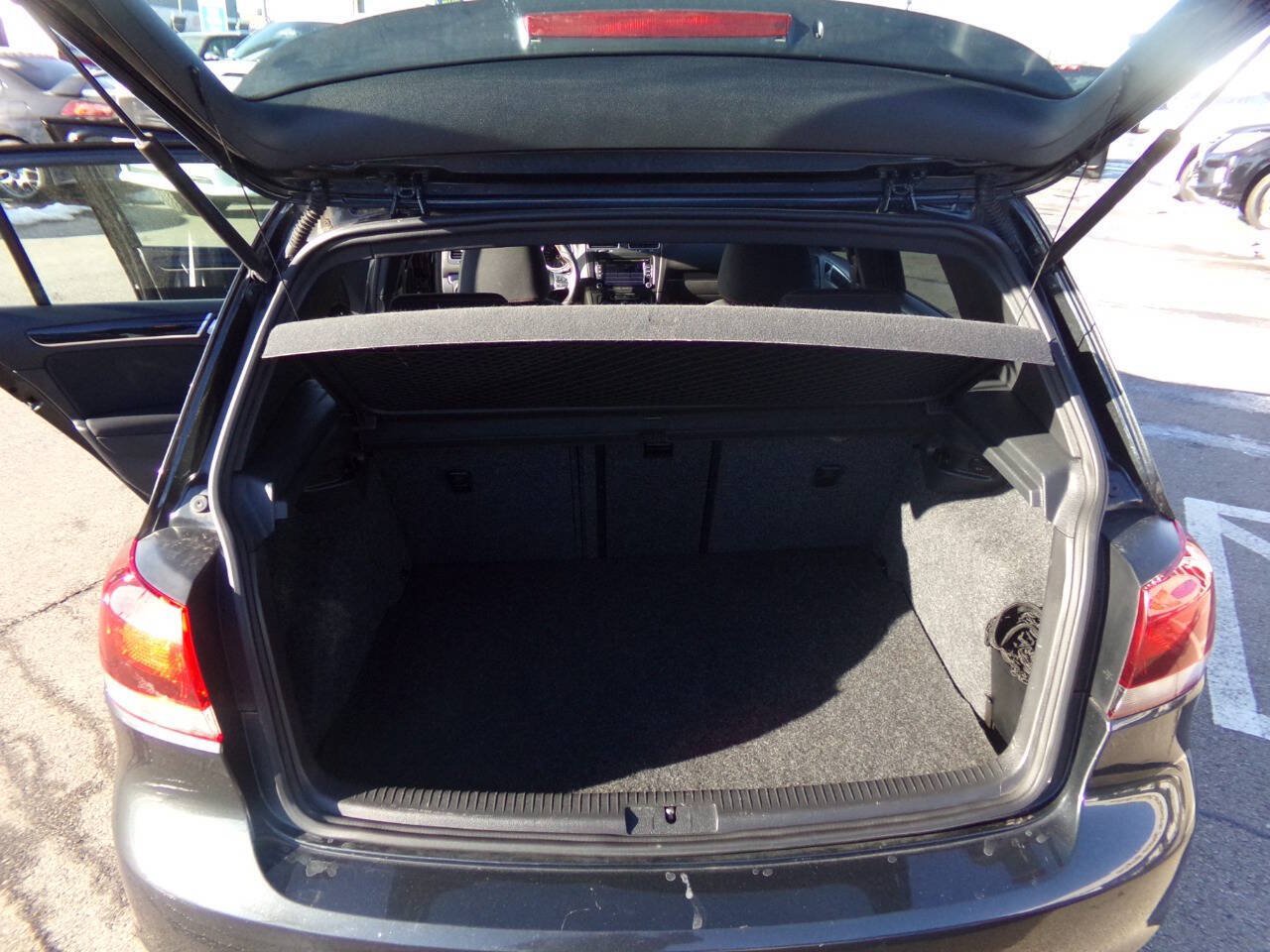 Used 2013 Volkswagen GTI 4-Door FWD image 11