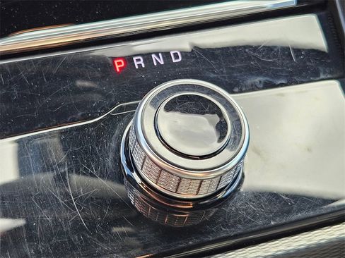 Certified 2024 Jeep Grand Cherokee L Laredo image 18