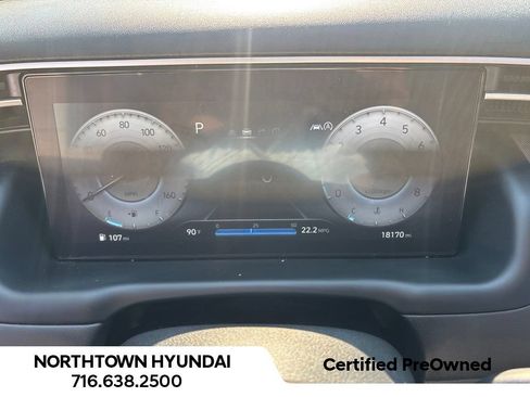 Certified 2023 Hyundai Tucson Limited AWD/4WD image 26
