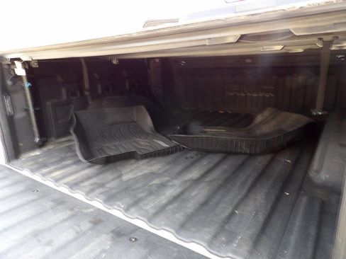 Used 2019 GMC Sierra 1500 SLT w/ SLT Premium Plus Package image 34