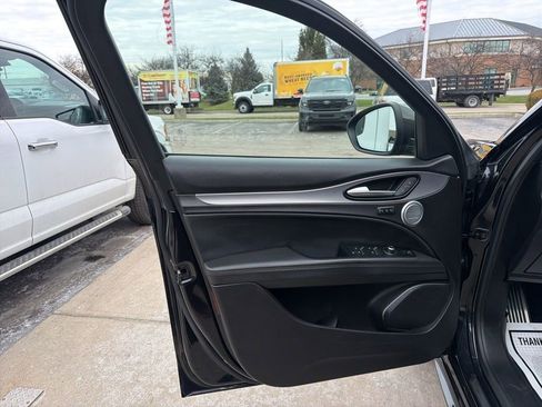 Used 2020 Alfa Romeo Stelvio Ti Sport w/ Quick Order Package 22S Sport image 13