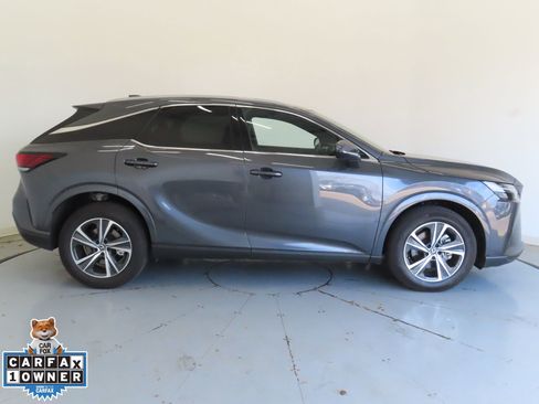 Used 2025 Lexus RX 350 Premium w/ Accessory Package AWD/4WD image 2