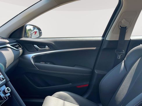 New 2026 Genesis G70 2.5T AWD/4WD image 31