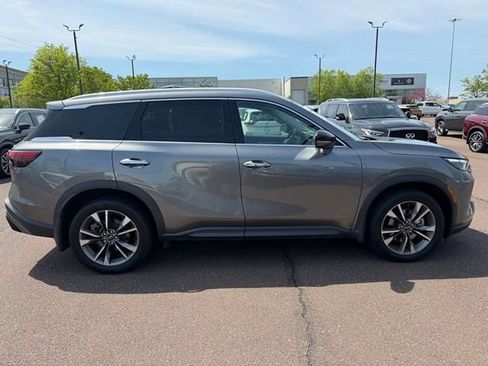 Certified 2023 INFINITI QX60 Luxe w/ Performance Audio Package AWD/4WD image 8
