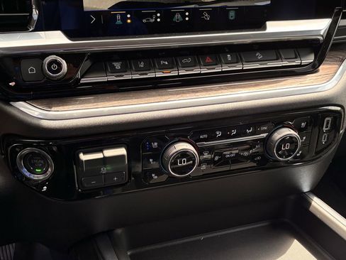 New 2026 Chevrolet Silverado 2500 LTZ w/ Trail Boss Package AWD/4WD image 15