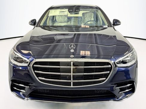 New 2026 Mercedes-Benz S 580 4MATIC Sedan image 2