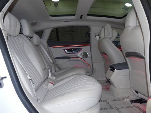 Used 2024 Mercedes-Benz EQS 450+ Sedan image 26