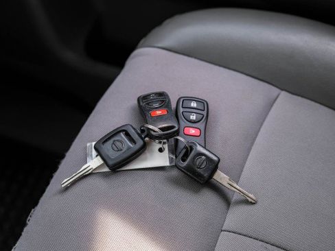 Used 2019 Nissan NV 2500 SV w/ Navigation Package image 48