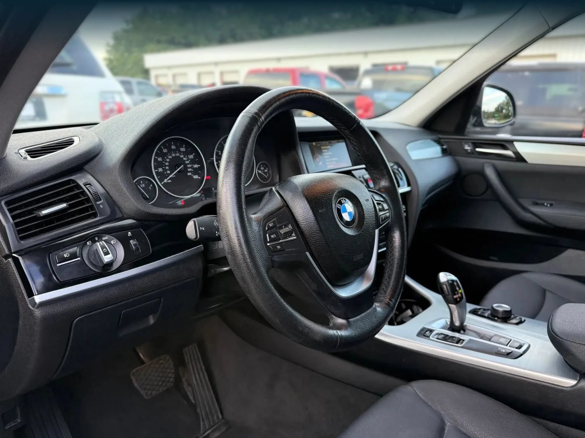 Used 2017 BMW X3 xDrive28i AWD/4WD image 17