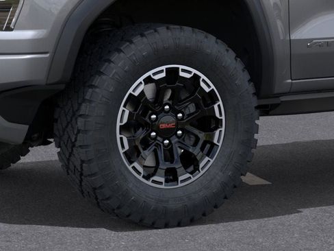 New 2026 GMC Canyon AT4 image 9