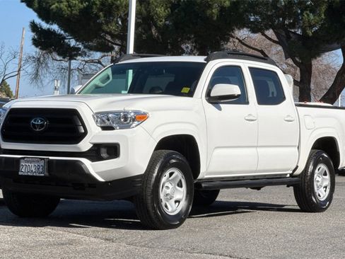 Certified 2022 Toyota Tacoma SR image 7