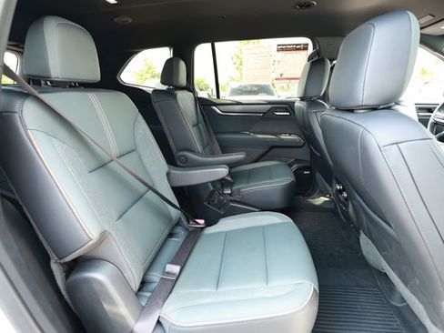 Used 2024 GMC Acadia AT4 w/ Super Cruise Package AWD/4WD image 29
