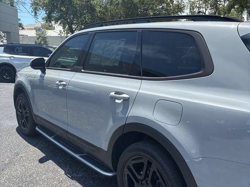 Used 2025 Kia Telluride EX X-Line AWD/4WD image 9
