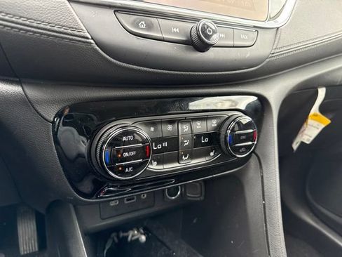 Used 2023 Buick Encore GX Select w/ Experience Buick Package FWD image 15