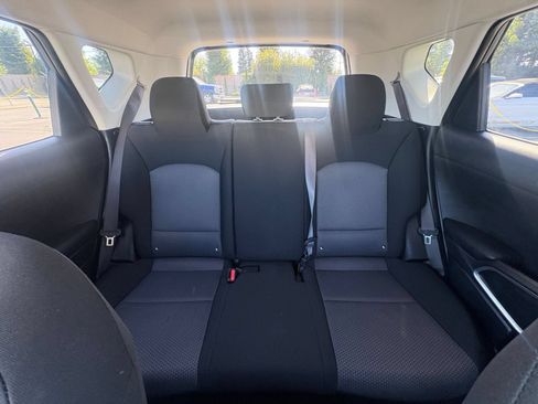 Used 2025 Kia Soul LX w/ LX Technology Package FWD image 36