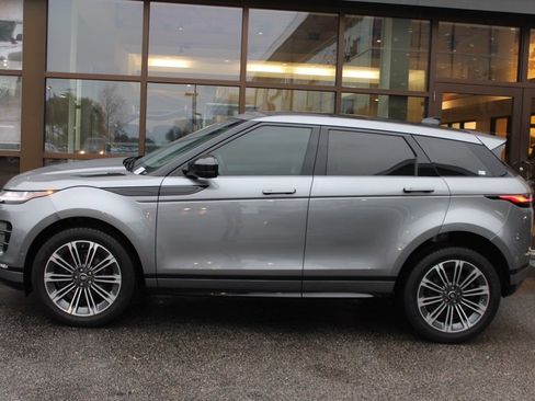 Certified 2026 Land Rover Range Rover Evoque Dynamic SE image 10