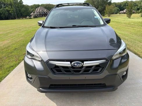 Used 2021 Subaru Crosstrek 2.5i Limited w/ Moonroof Package 2 AWD/4WD image 3