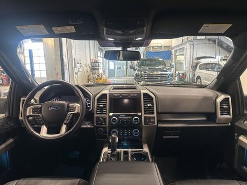 Used 2020 Ford F150 Lariat w/ Equipment Group 502A Luxury image 13