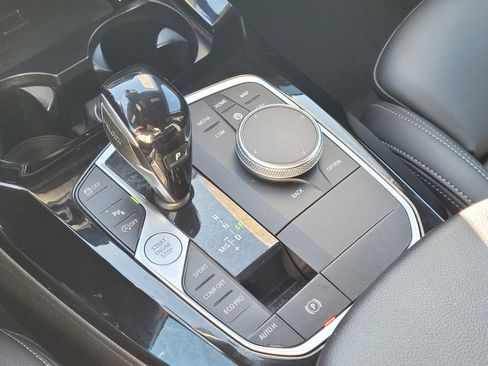 Used 2023 BMW X3 sDrive30i w/ M Sport Package image 27