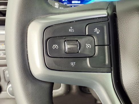 Used 2023 Chevrolet Tahoe Z71 image 19