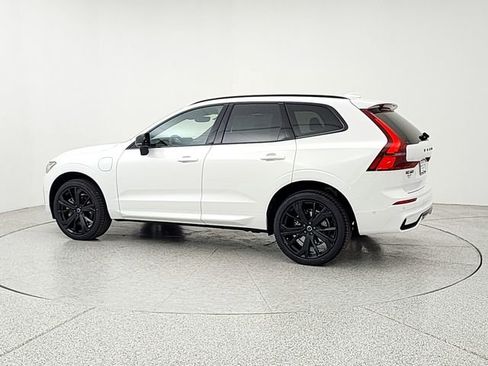 New 2026 Volvo XC60 T8 Ultra w/ Climate Package AWD/4WD image 7