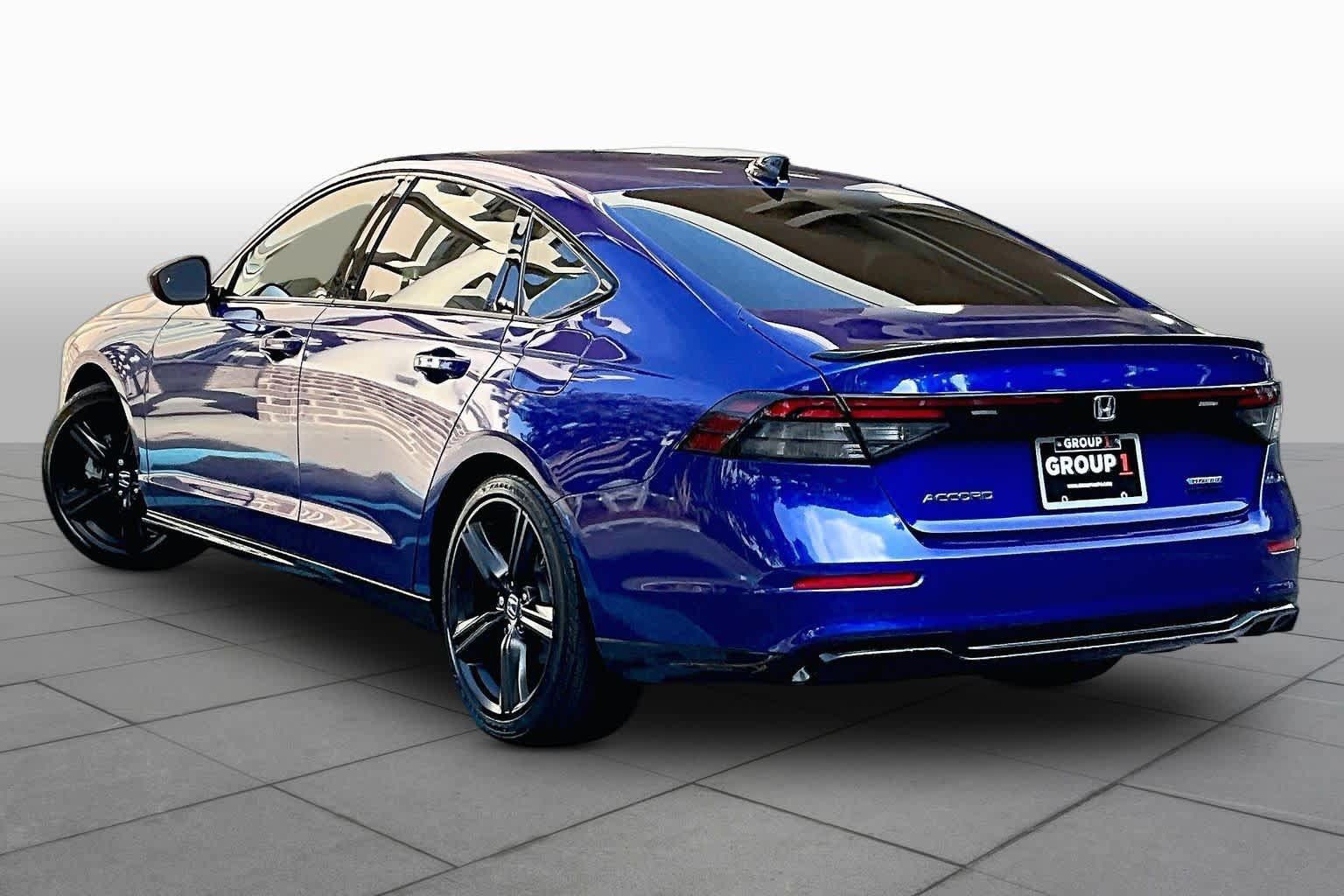 Used 2025 Honda Accord Sport image 12