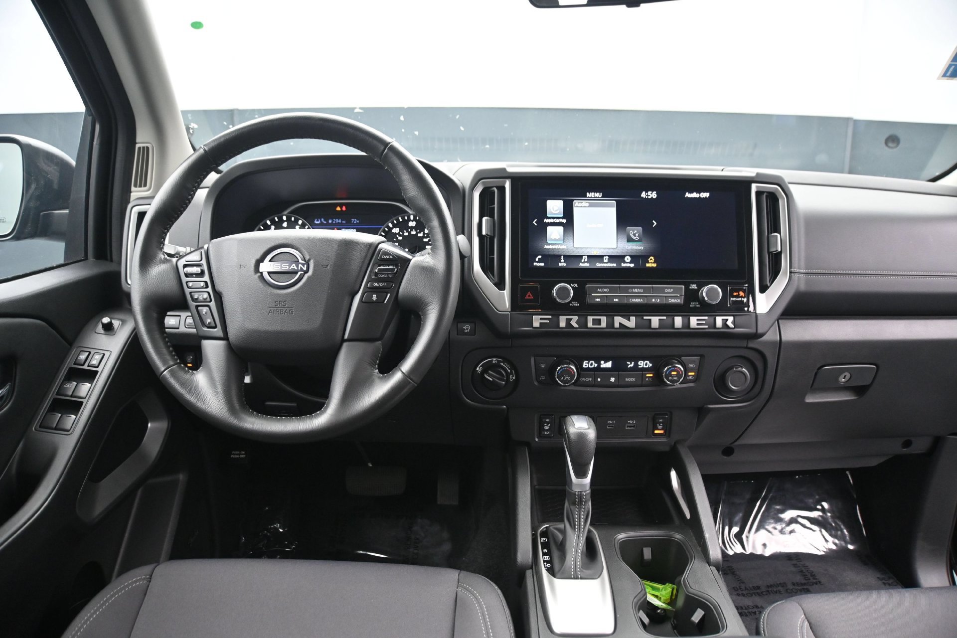 Used 2025 Nissan Frontier SV w/ SV Convenience Package AWD/4WD image 17