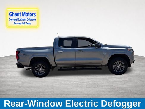 Used 2024 Chevrolet Colorado LT w/ LT Convenience Package III AWD/4WD image 7