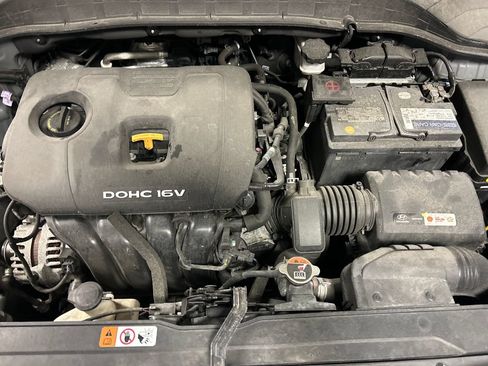 Used 2021 Hyundai Kona SE FWD image 23