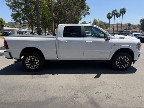 Used 2025 RAM 3500 Longhorn AWD/4WD image 15
