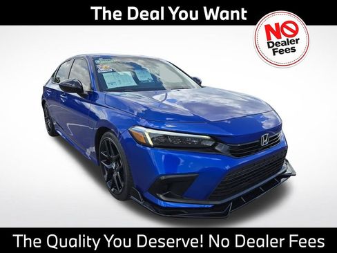 Used 2023 Honda Civic Sport image 1
