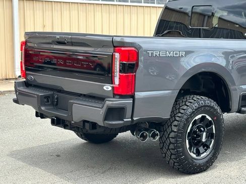New 2026 Ford F350 Platinum w/ Tremor Off-Road Package AWD/4WD image 47
