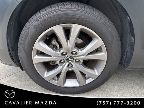 Used 2021 MAZDA CX-30 FWD 2.5 S w/ Premium Package image 21