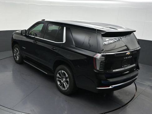 Used 2026 Chevrolet Tahoe LT w/ Comfort Package RWD image 18