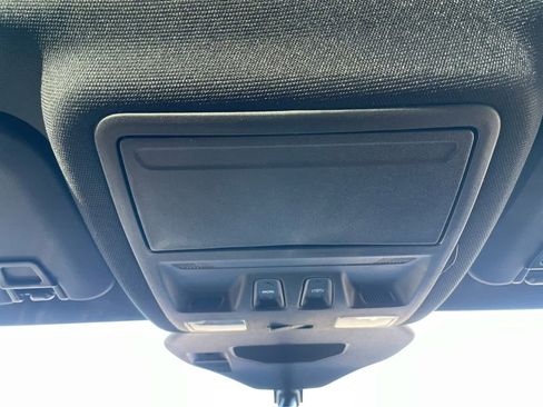 New 2025 Ford Escape ST-Line w/ Tech Pack #1 AWD/4WD image 28